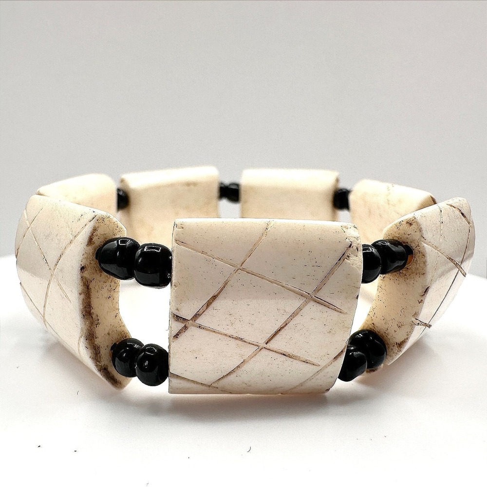Vintage Carved Bone Stretch Panel Bracelet Crosshatch Black Bead Accent Boho Y2K